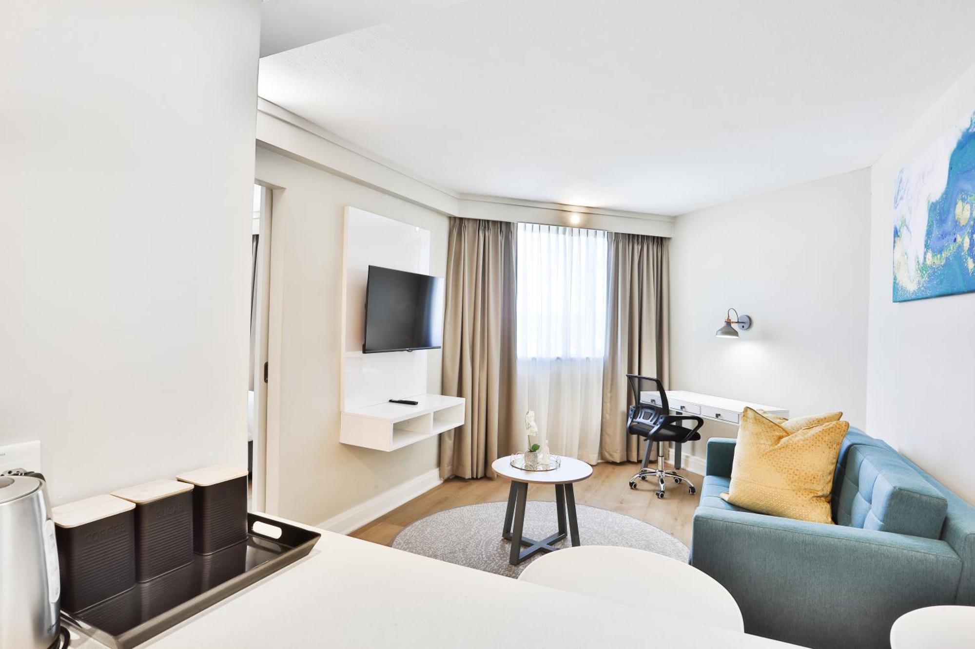 Rh Hotel Претория Экстерьер фото