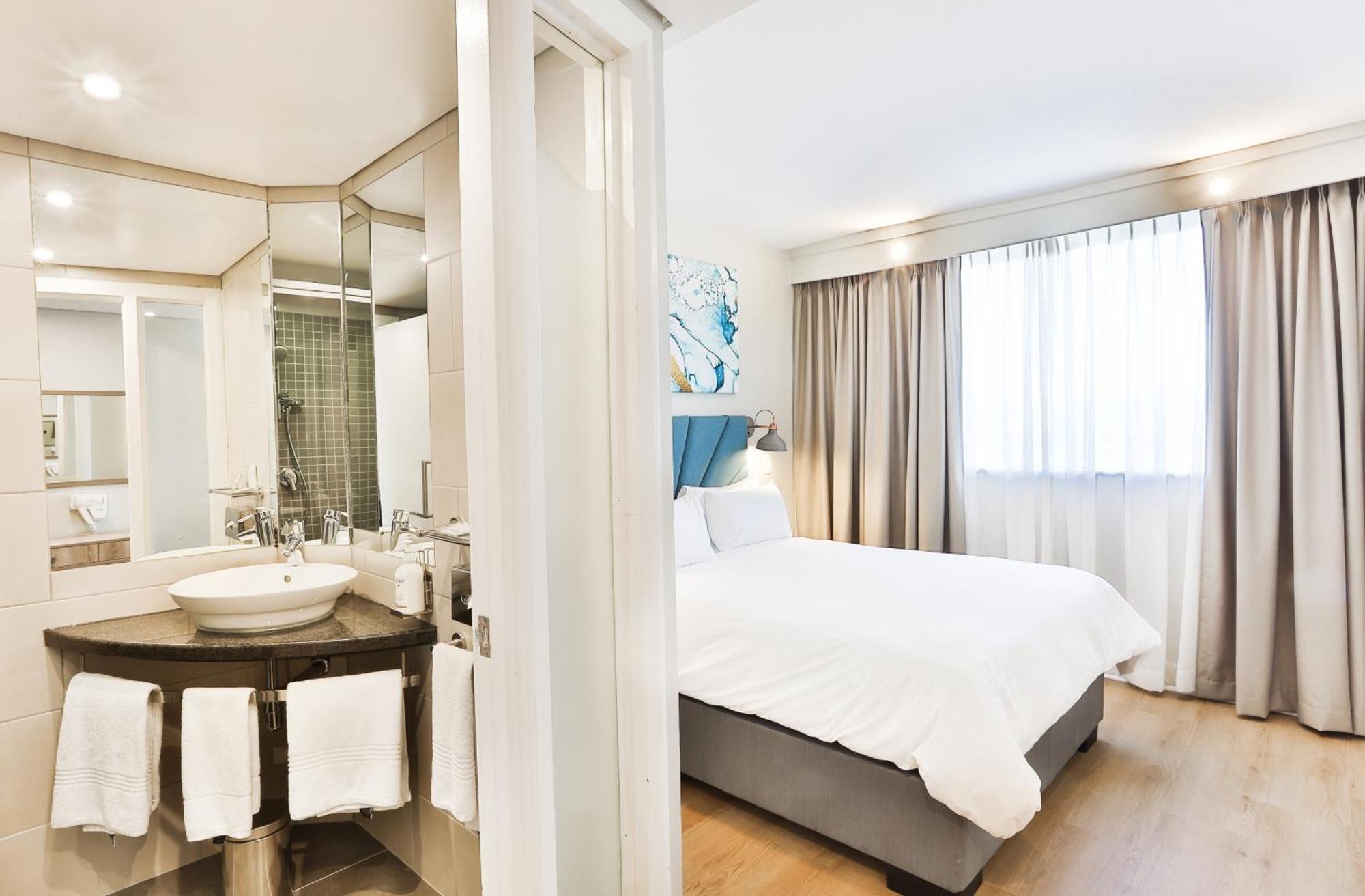 Rh Hotel Претория Экстерьер фото